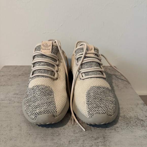 adidas Other - Adidas Cream and Gray Knit Lace-Up Sneakers Size 5 in Youth